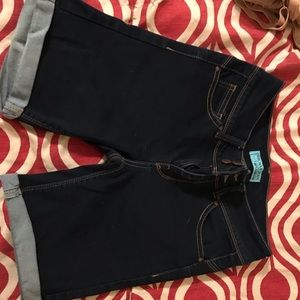 Fashion Nova Bermuda shorts